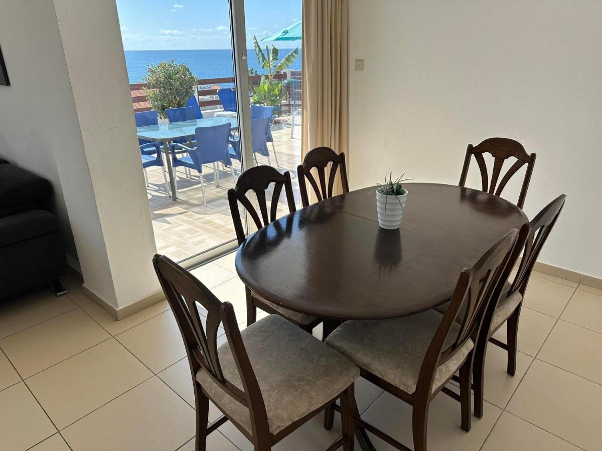 Villa Aqua Sunrise 1Km From Beach With Sea Views 코럴베이 외부 사진