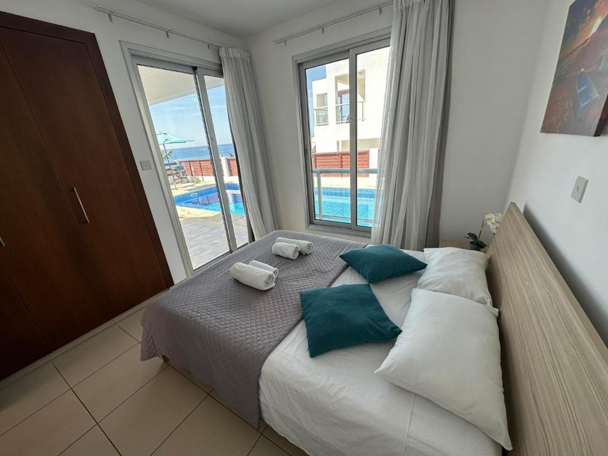 Villa Aqua Sunrise 1Km From Beach With Sea Views 코럴베이 외부 사진